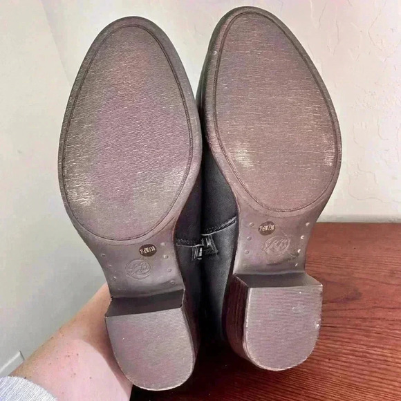 Lucky Brand Women’s Basel Ankle Bootie Black Leather Size 7.5 Wide NWOT - Picture 10 of 10